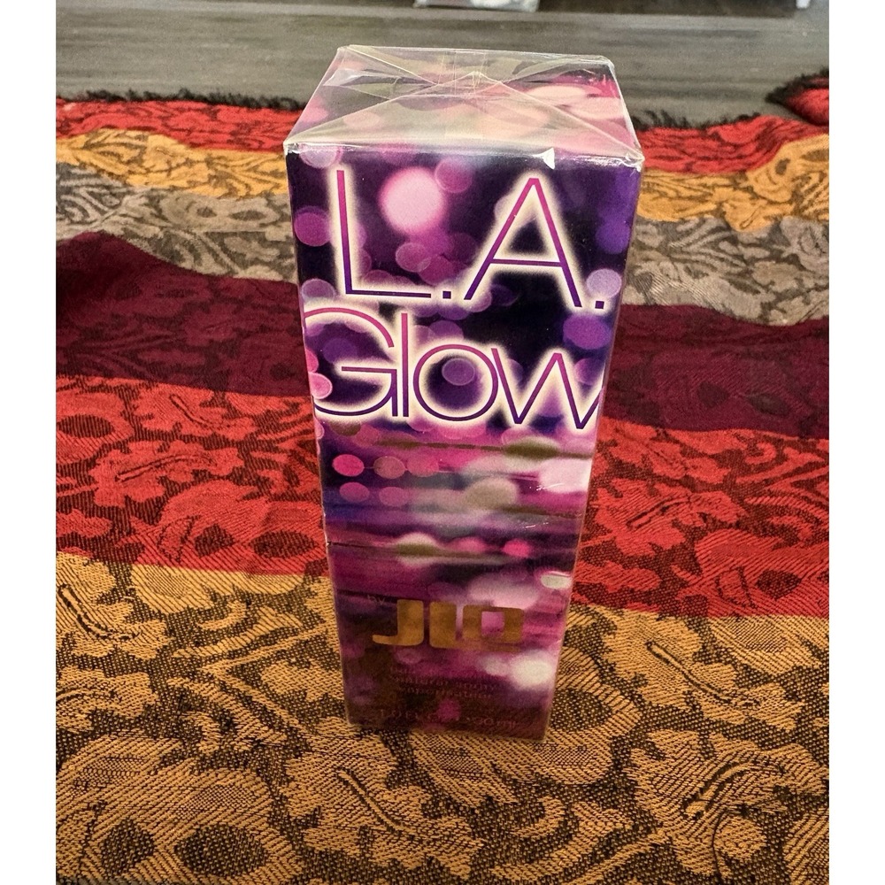 LA Glow by JLo Eau de Toilette Spray 1.0 oz / 30 ml